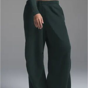 Skims Cotton Fleece Women's Dark Green Pants